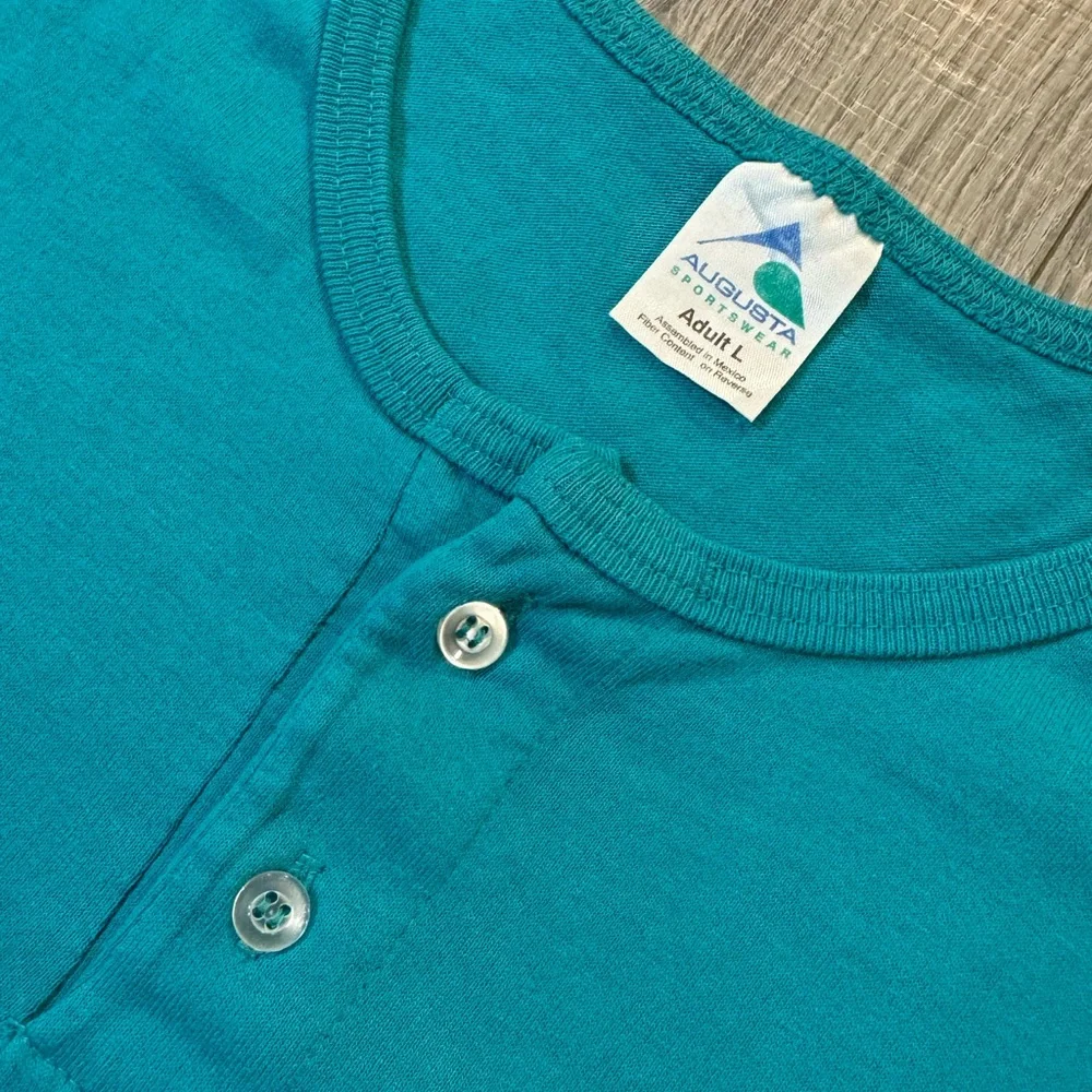 VINTAGE MOAB UTAH GRAPHIC TEE - Picture 3 of 3